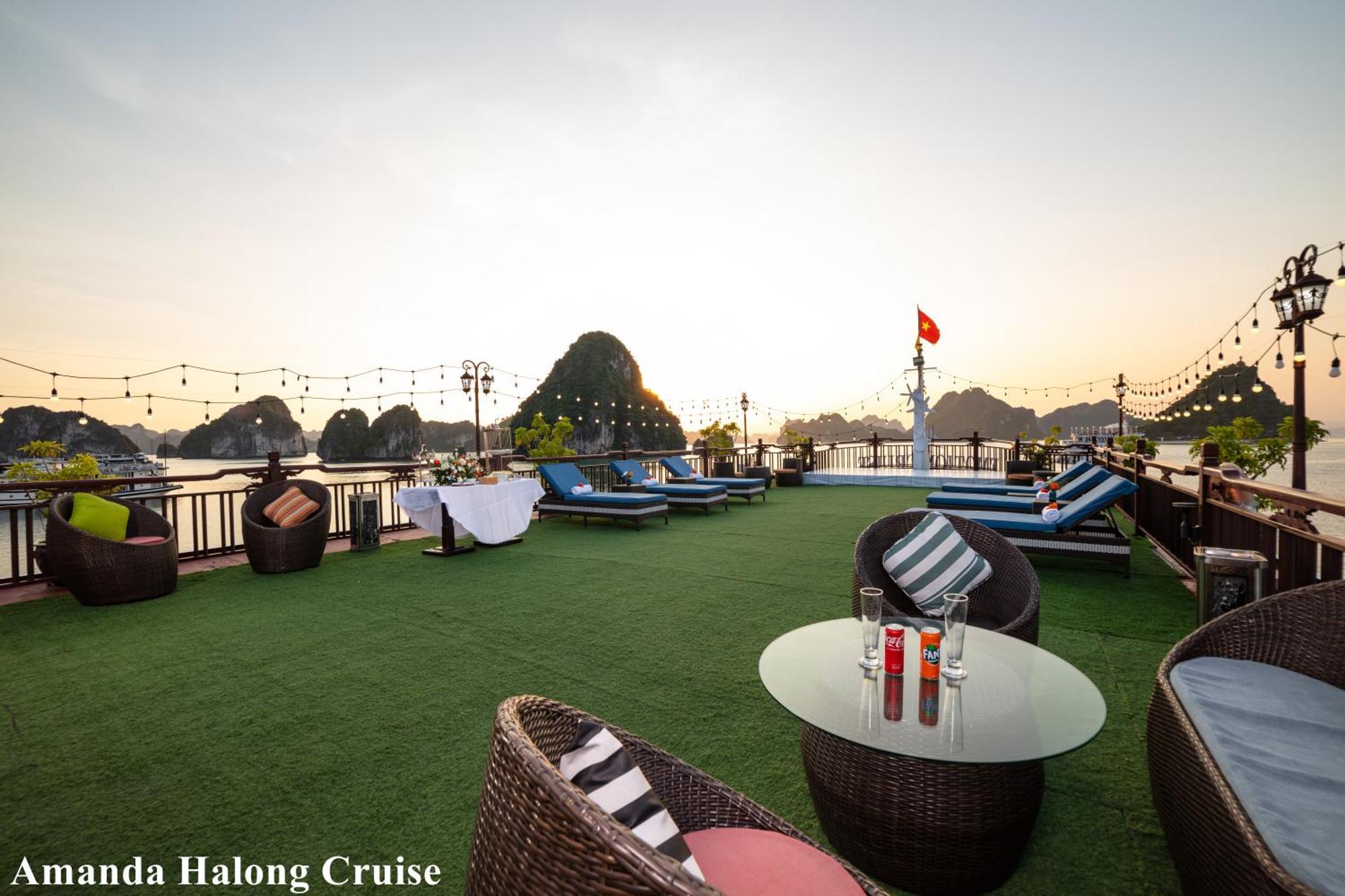 Hotel Amanda Luxury Cruise Hạ Long Exterior foto
