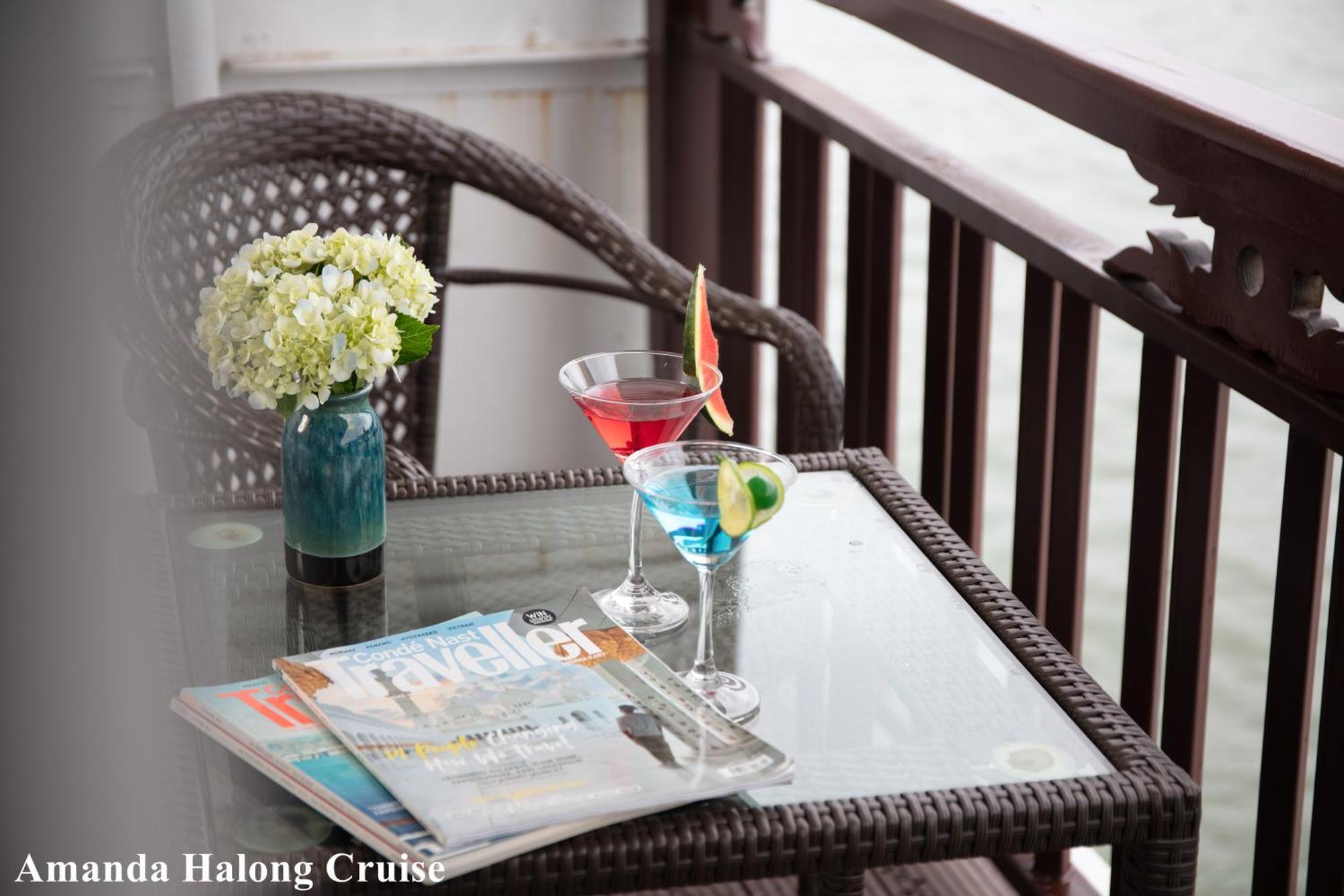 Hotel Amanda Luxury Cruise Hạ Long Exterior foto
