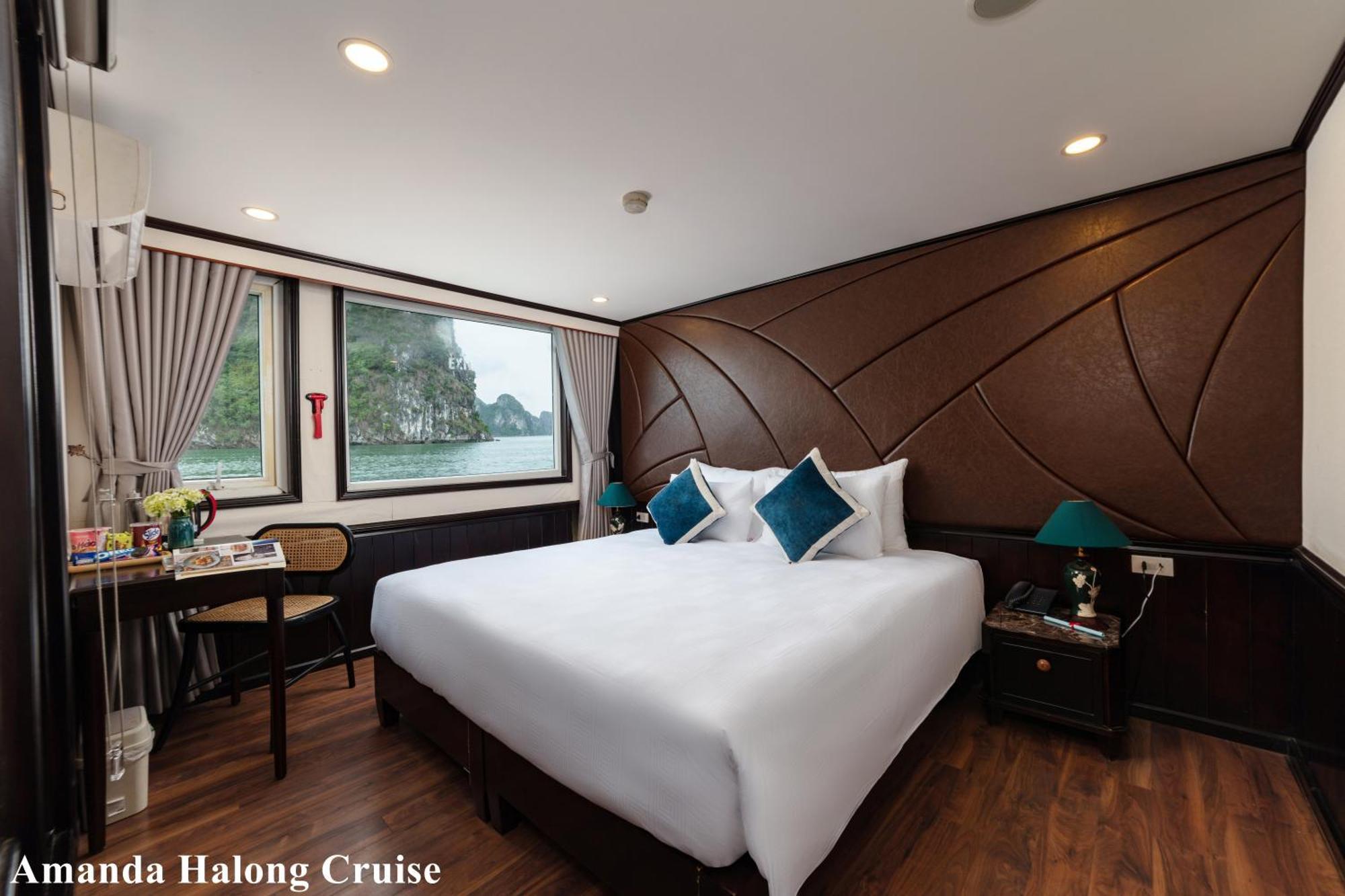 Hotel Amanda Luxury Cruise Hạ Long Exterior foto