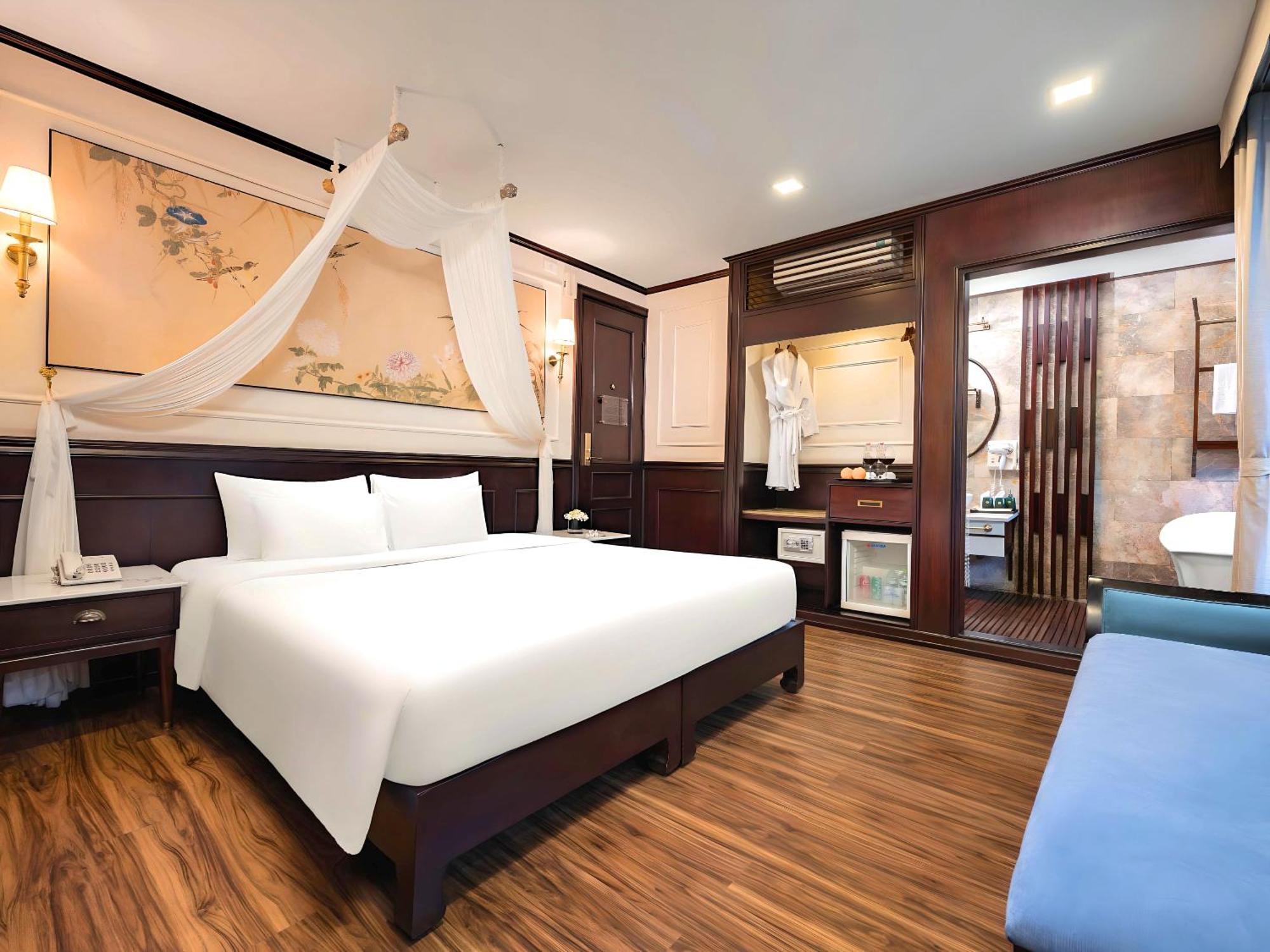 Hotel Amanda Luxury Cruise Hạ Long Exterior foto