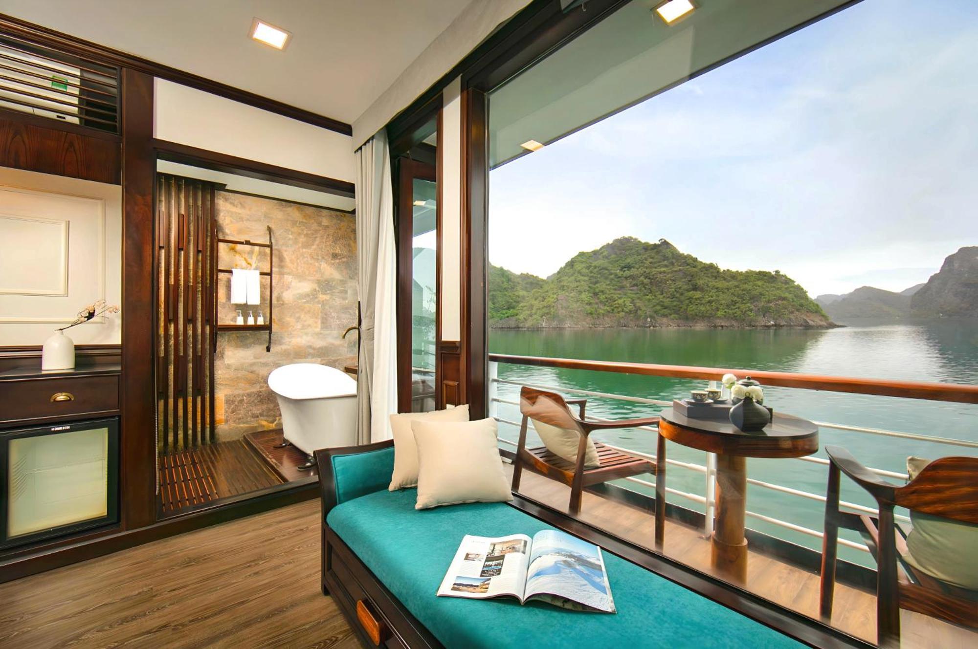 Hotel Amanda Luxury Cruise Hạ Long Exterior foto