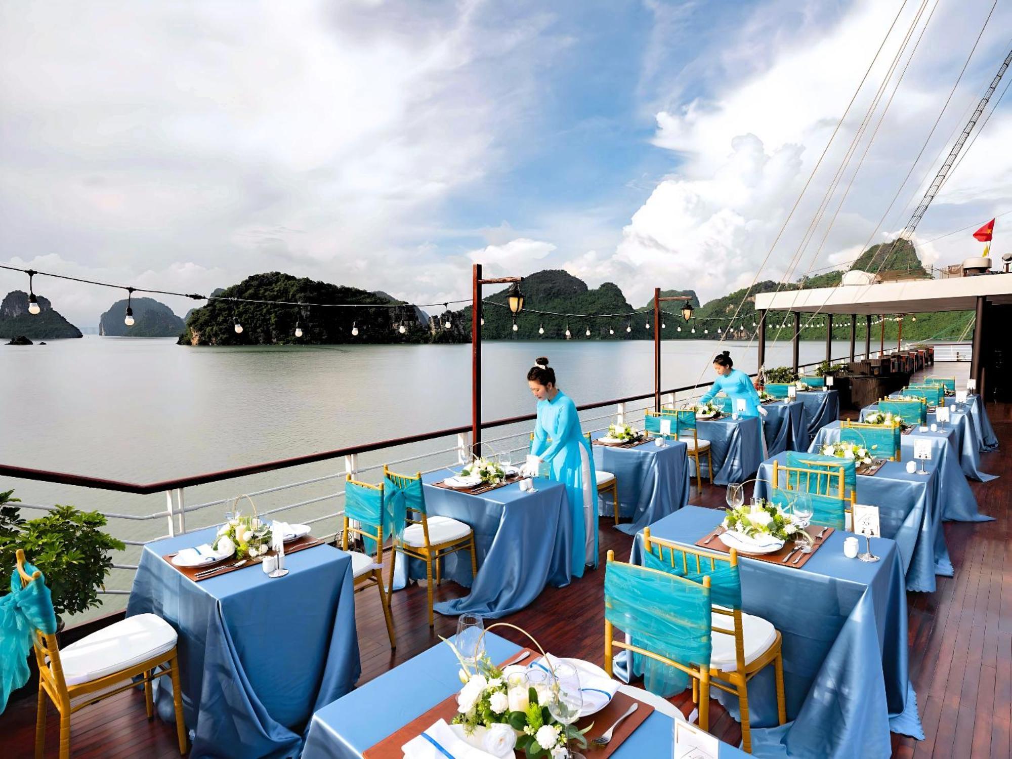 Hotel Amanda Luxury Cruise Hạ Long Exterior foto